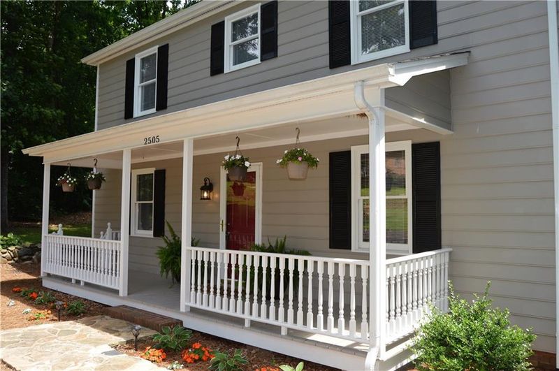 2505 Point St, Claremont, NC 28610