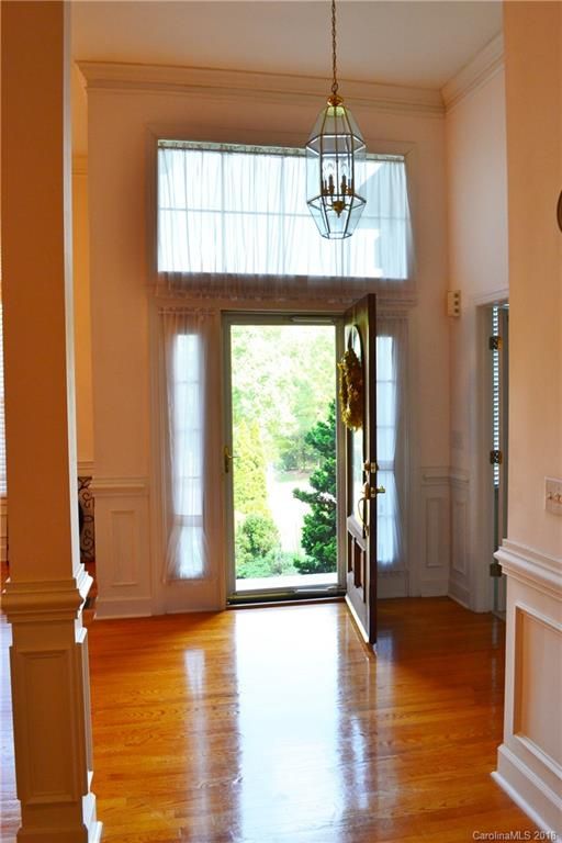 5717 Oakmont St, Kannapolis, NC 28081