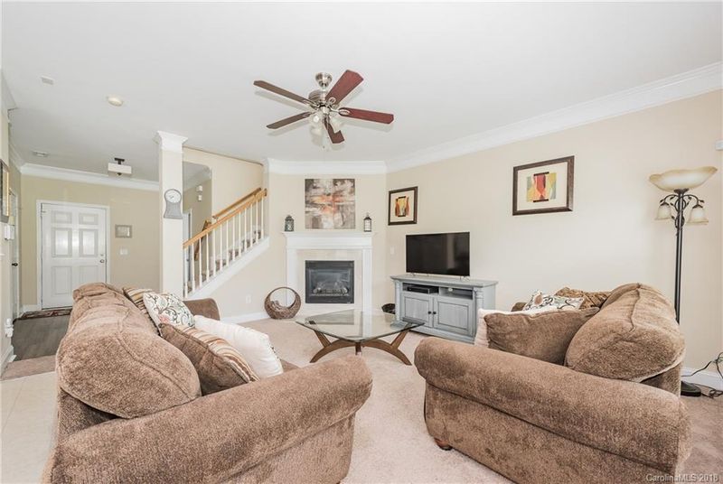 1241 Jade Glen Dr, Charlotte, NC 28262
