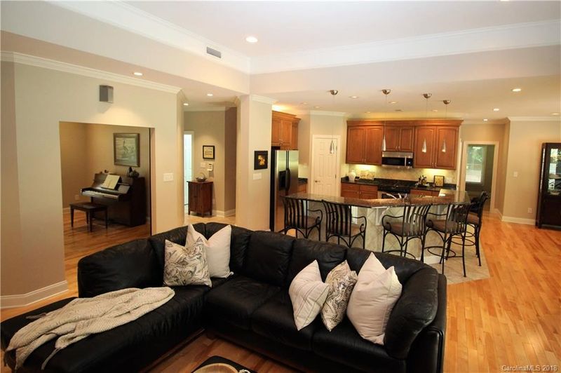 319 Beaten Path Rd #28, Mooresville, NC 28117