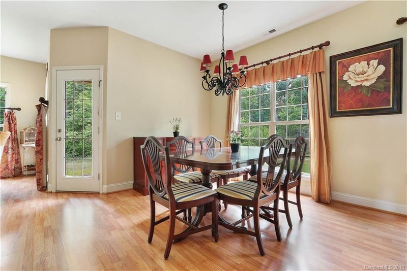 627 Hunley St, Monroe, NC 28112