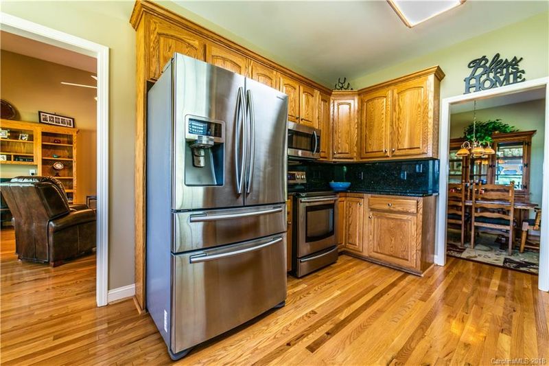1922 Saye Brook Dr, Monroe, NC 28112