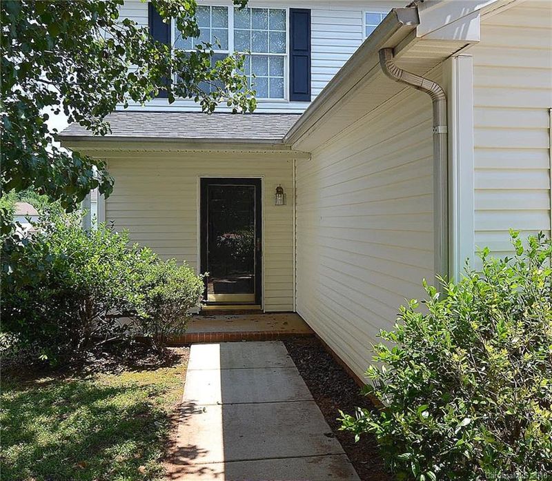 5504 Black Fox Ct, Charlotte, NC 28269