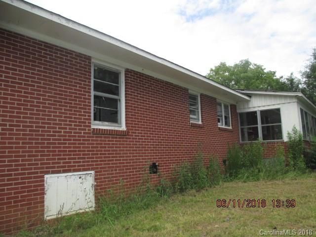 616 Loray Farm Rd, Dallas, NC 28034