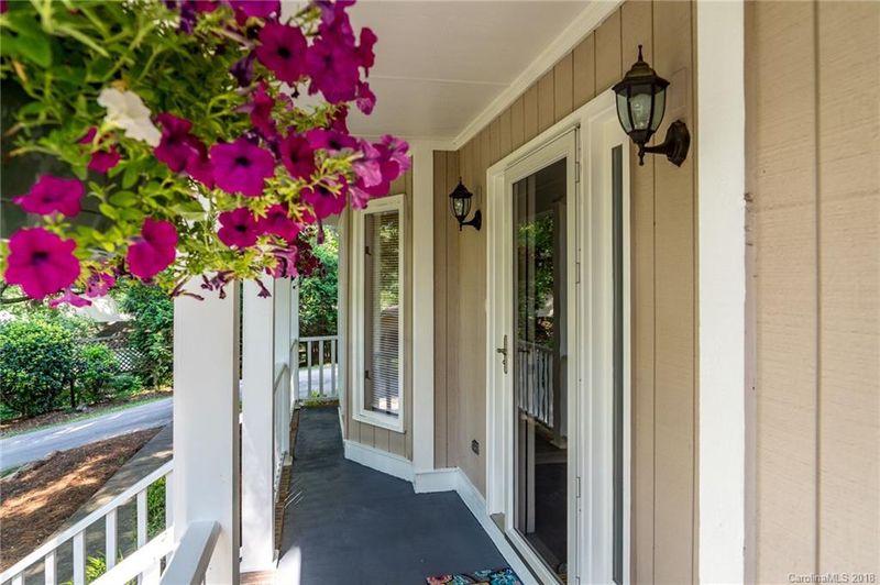 320 Brookside Dr, Fort Mill, SC 29715