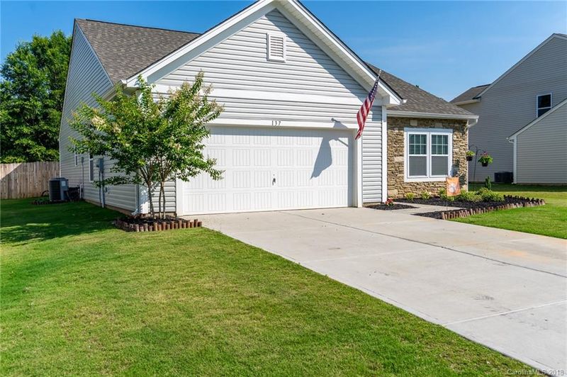 137 Austen Lakes Dr, York, SC 29745