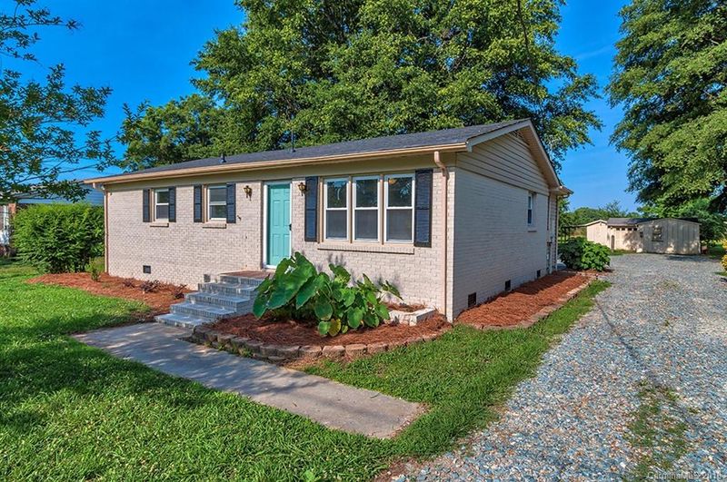 1327 Stegall Rd, Marshville, NC 28103