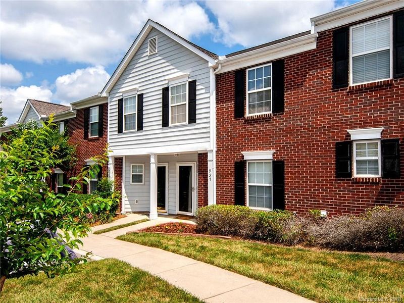 957 Heritage Pw, Fort Mill, SC 29715