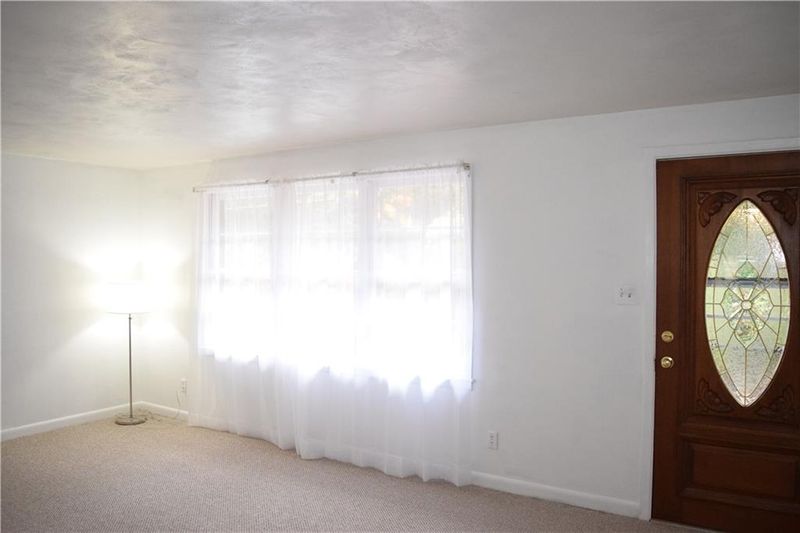 120 22nd Ave NW, Hickory, NC 28601
