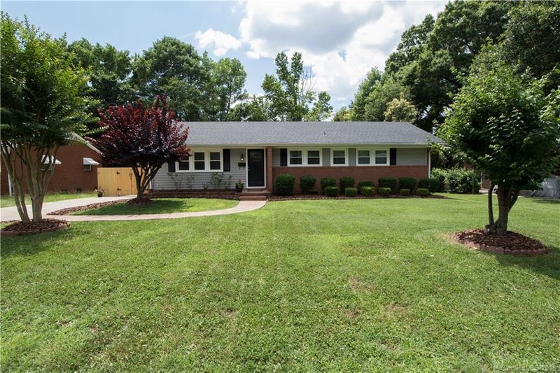 2339 Birchcrest Dr #3, Charlotte, NC 28205