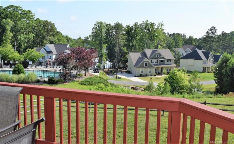 3867 Rivendell Rd, Denver, NC 28037