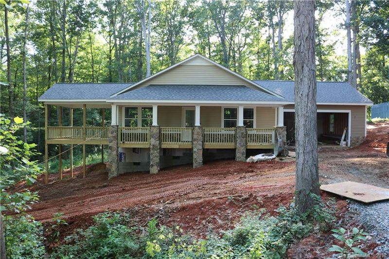 3951 Hidden Brook Dr, Denver, NC 28037