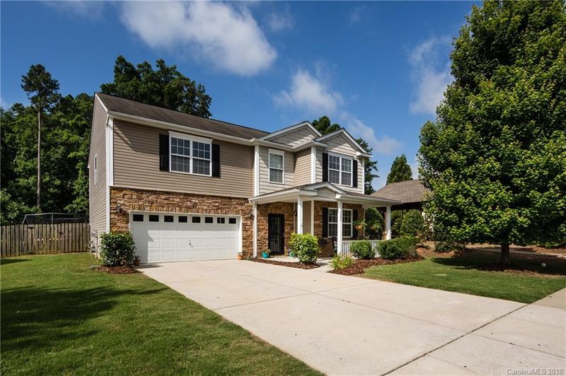 2202 Savannah Hills Dr #50, Matthews, NC 28105