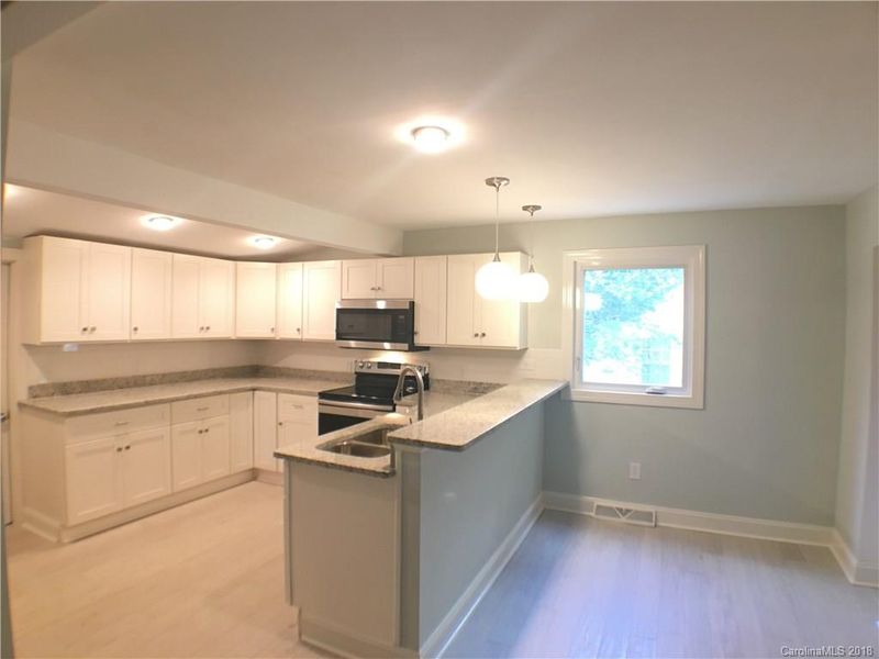 707 Fairview St, Kannapolis, NC 28083