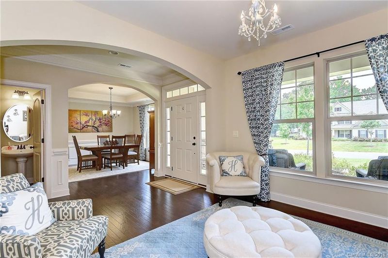 6501 Loyola Ct, Mint Hill, NC 28227