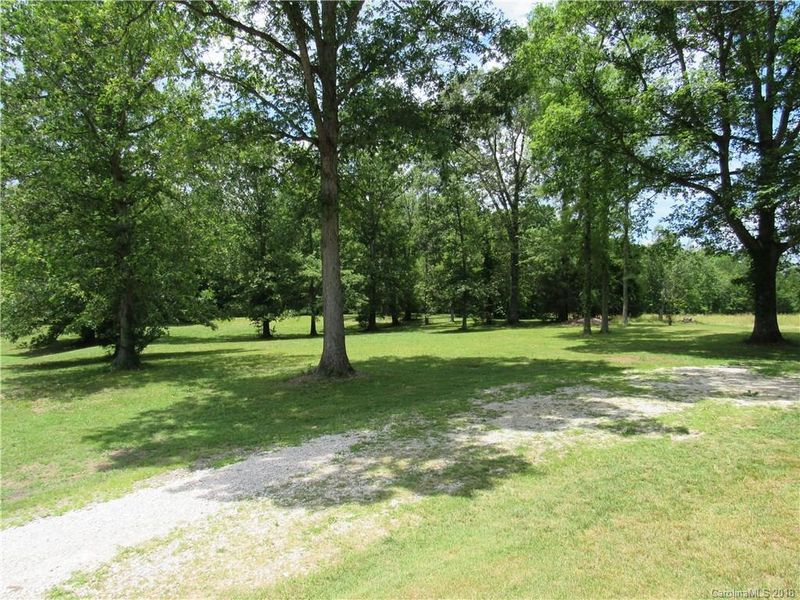 217 Glenn Brandon Rd, Clover, SC 29710