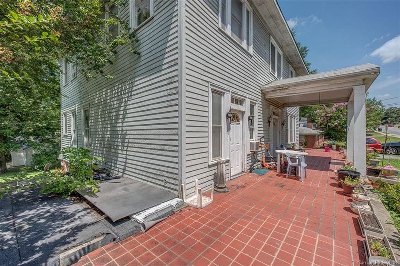415 S Marietta St, Gastonia, NC 28054