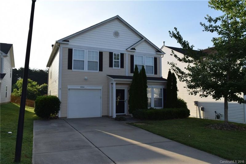 4556 Stone Mountain Dr, Gastonia, NC 28054