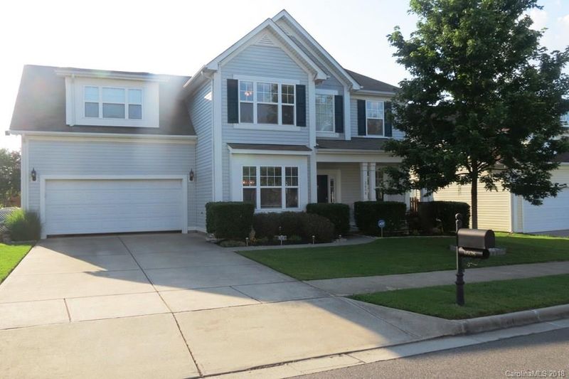 3608 Grove Creek Pond Dr, Concord, NC 28027
