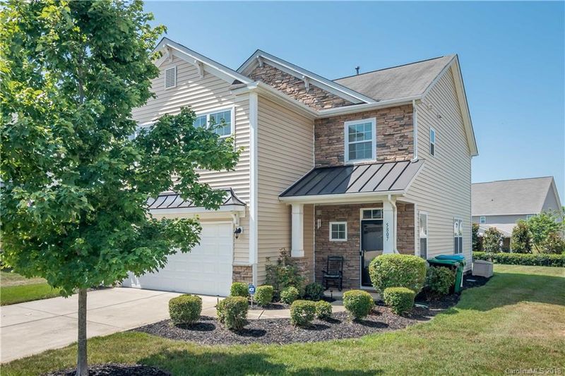 5807 Newmill Way, Charlotte, NC 28278