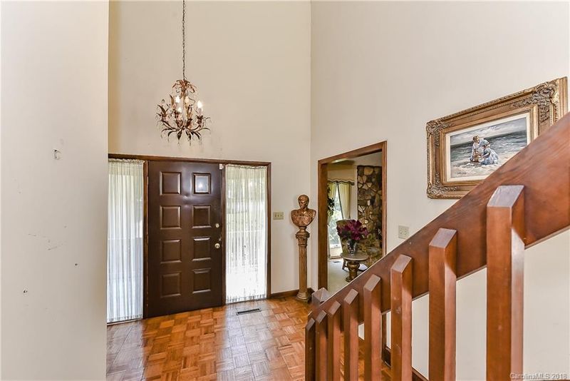 3301 Chilham Pl, Charlotte, NC 28226