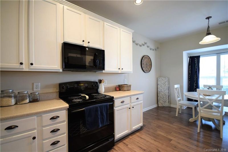 4068 Holly Villa Cir, Indian Trail, NC 28079