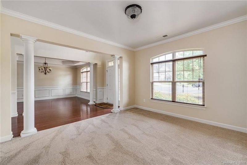 10315 Provand Ct, Charlotte, NC 28278