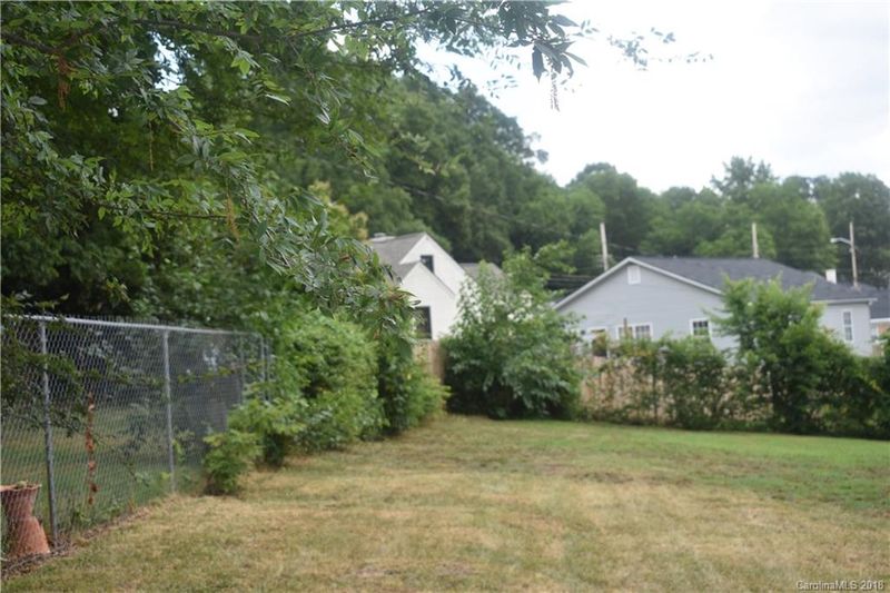 117 Walnut Ave, Charlotte, NC 28208