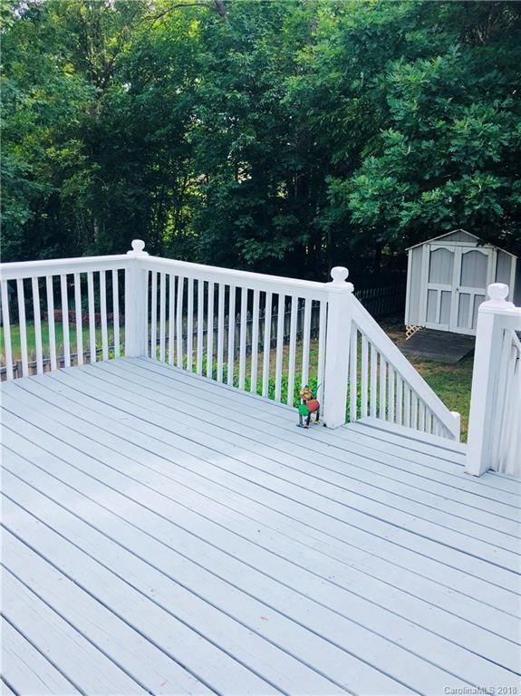 1316 Mistletoe Ridge Pl, Concord, NC 28027