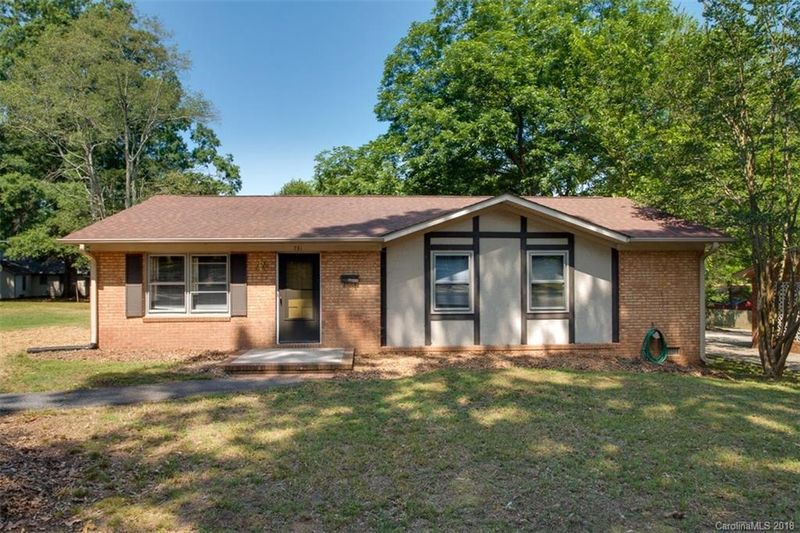 731 Gibson Dr NW, Concord, NC 28025