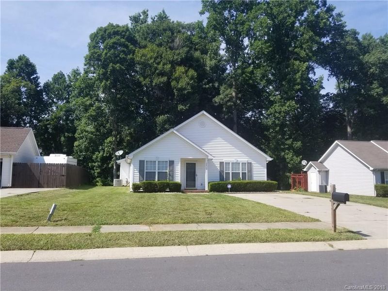 3715 Atlas Dr #2, Charlotte, NC 28269