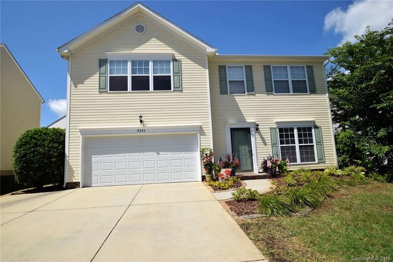 2333 Equestrian Dr, Matthews, NC 28105