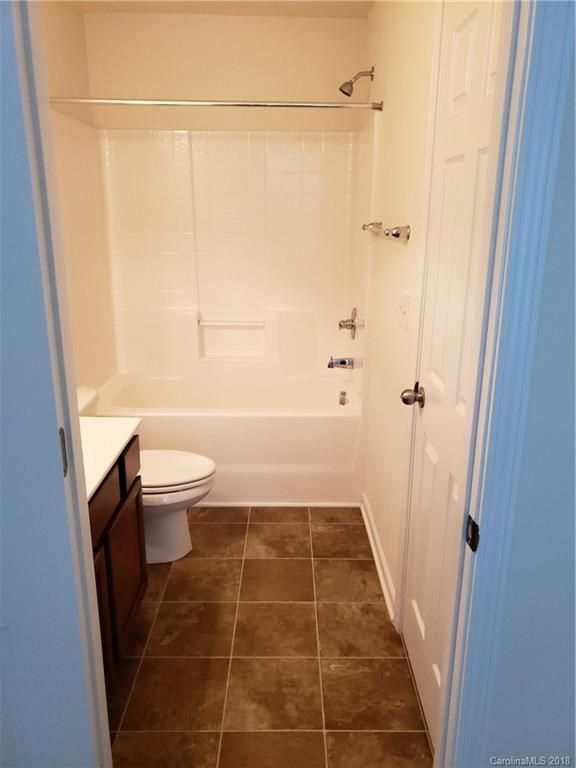 4622 Craigmoss Ln, Charlotte, NC 28278