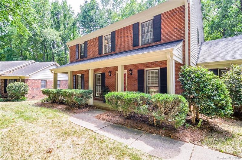 729 Neill Ridge Rd, Matthews, NC 28105
