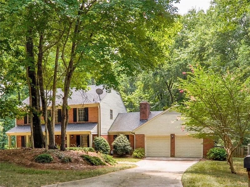 729 Neill Ridge Rd, Matthews, NC 28105
