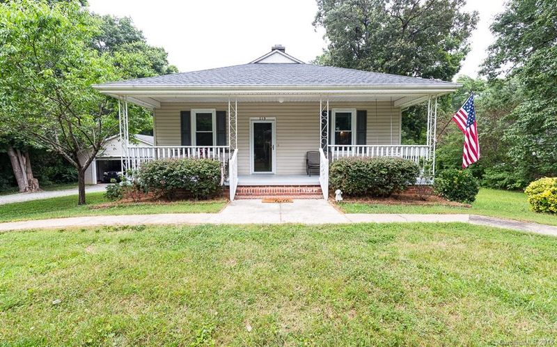 315 Johnson St, Mount Holly, NC 28120