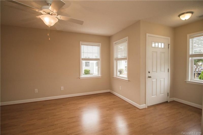 935 Barracuda Loop, Statesville, NC 28677
