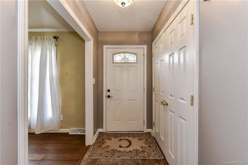 7442 Kilcullen Dr, Charlotte, NC 28270