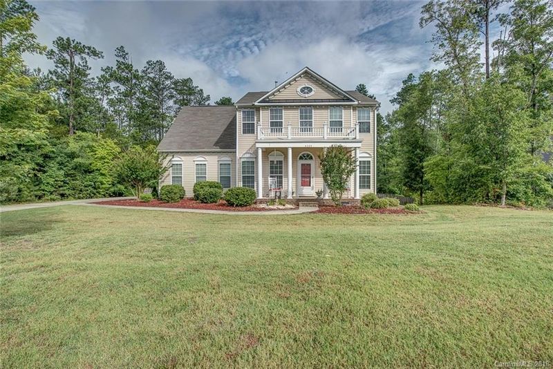 4749 Summerside Dr, Clover, SC 29710