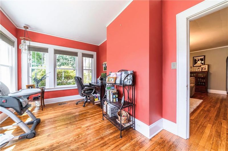 507 W 7th St, Newton, NC 28658