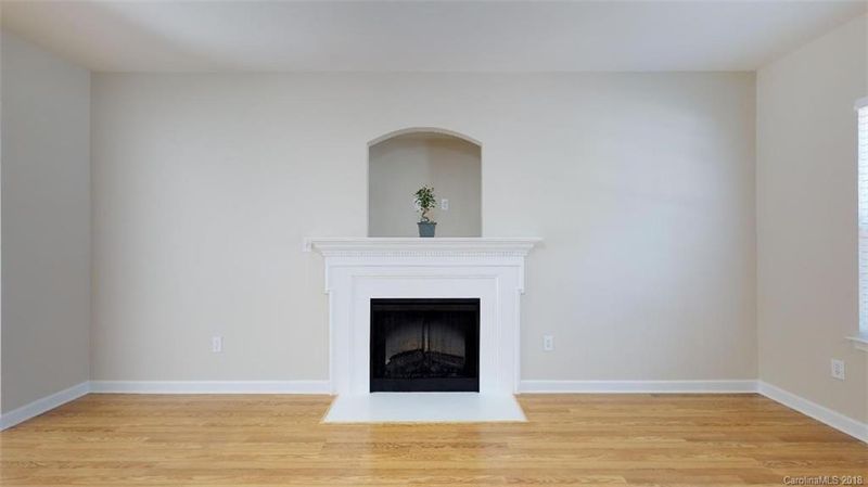 8906 Comstock Ct, Locust, NC 28097