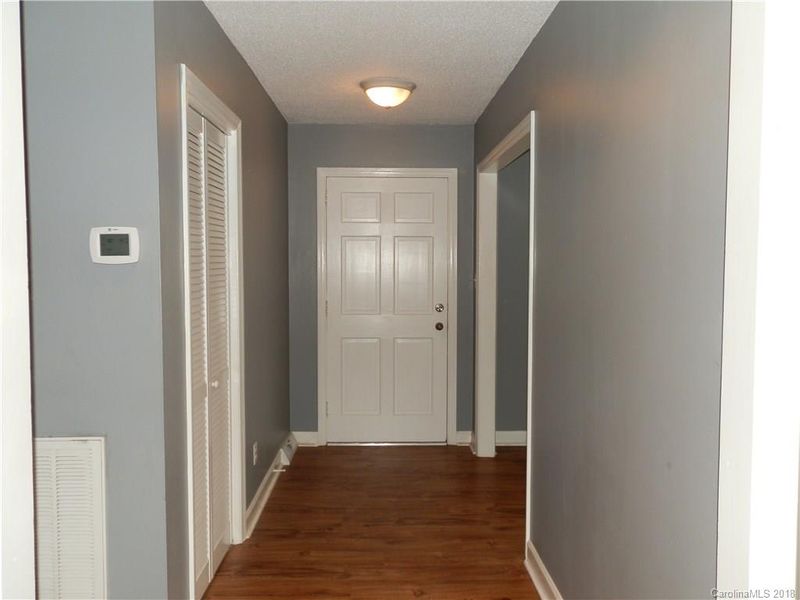 211 Griffin Ln, Marshville, NC 28103