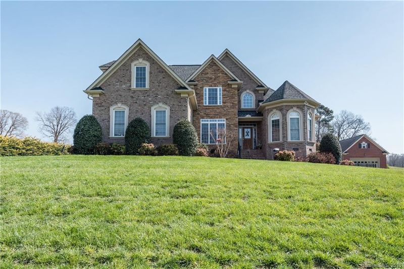 2716 Smith Field Dr, Monroe, NC 28110
