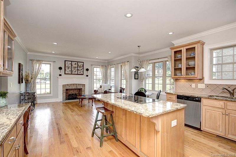 3016 Smith Field Dr, Monroe, NC 28110