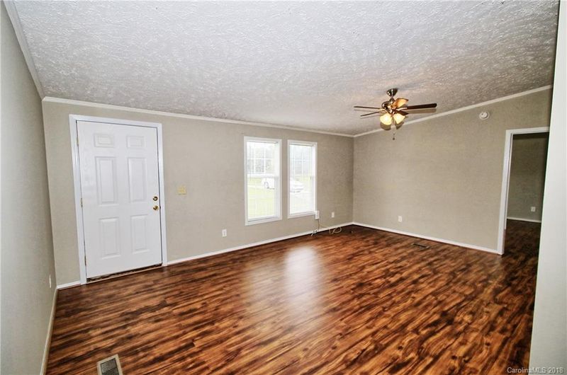 2127 Leonards Fork Church Rd, Lincolnton, NC 28092