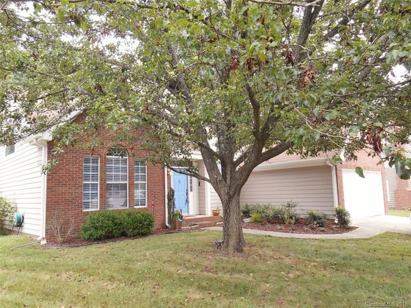 13224 Greycrest Dr, Charlotte, NC 28278