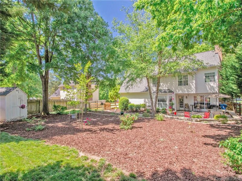 2608 Bathgate Ln, Matthews, NC 28105
