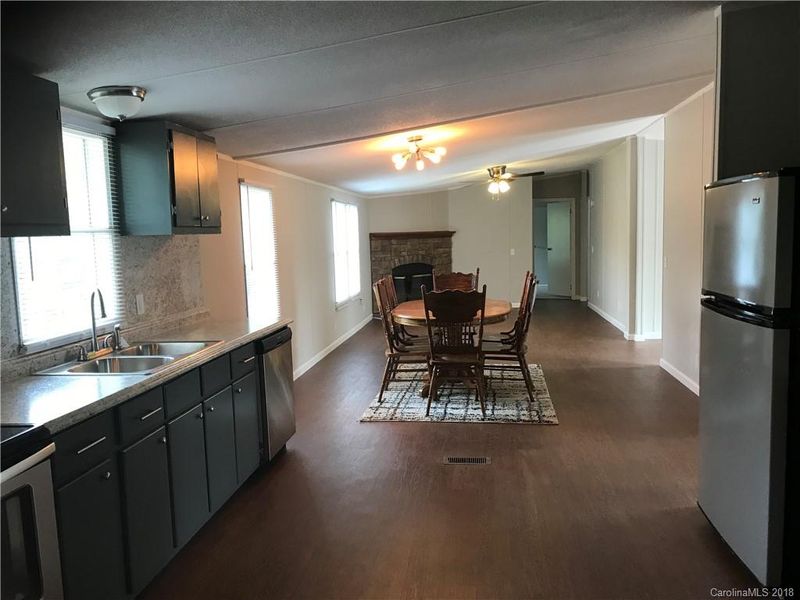 1179 Jason Wolfe Ct, Gastonia, NC 28052