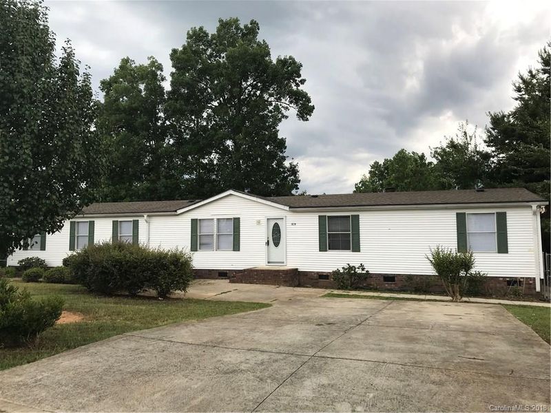 1179 Jason Wolfe Ct, Gastonia, NC 28052