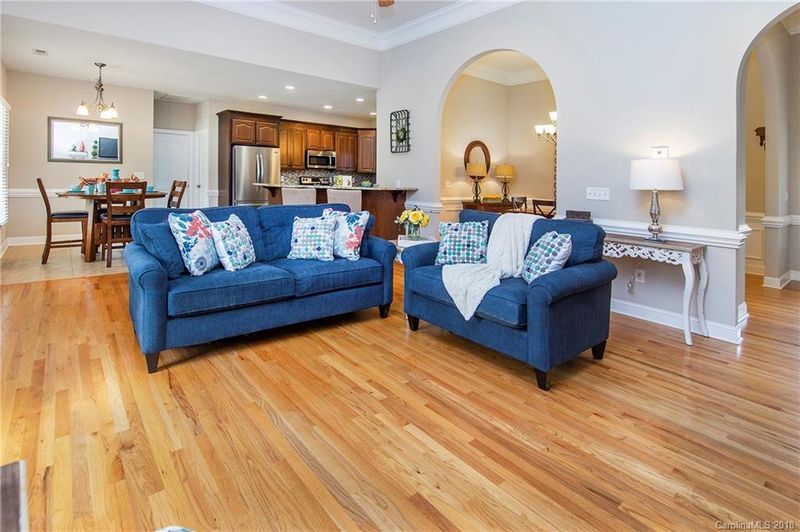 7260 Woodcock Trl, Stanley, NC 28164